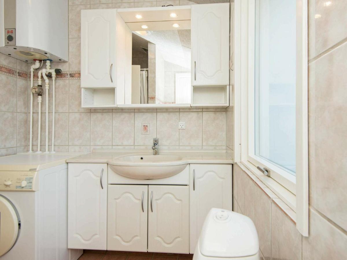 8 Person Holiday Home In B Rkop Egeskov  Zewnętrze zdjęcie
