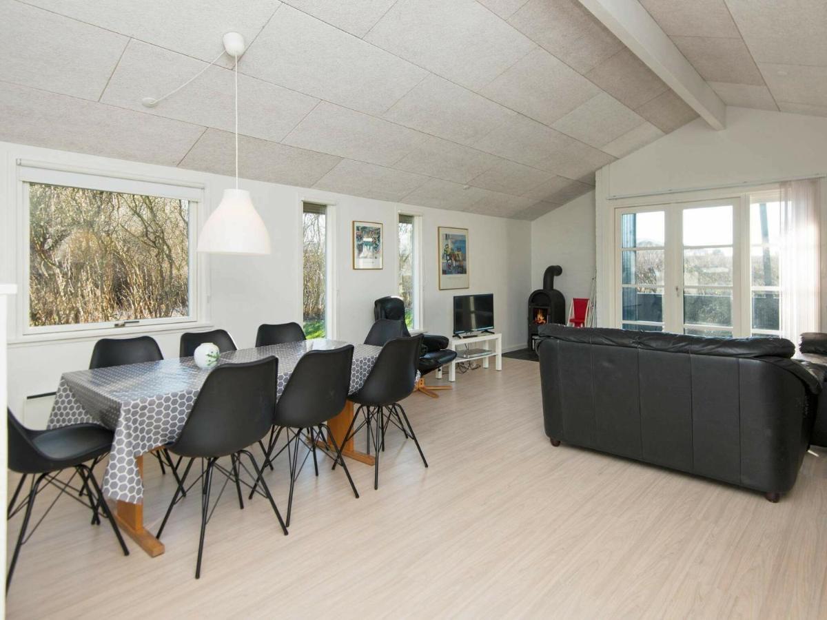 8 Person Holiday Home In B Rkop Egeskov  Zewnętrze zdjęcie